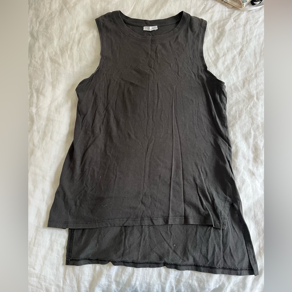 Sleeveless Black Top